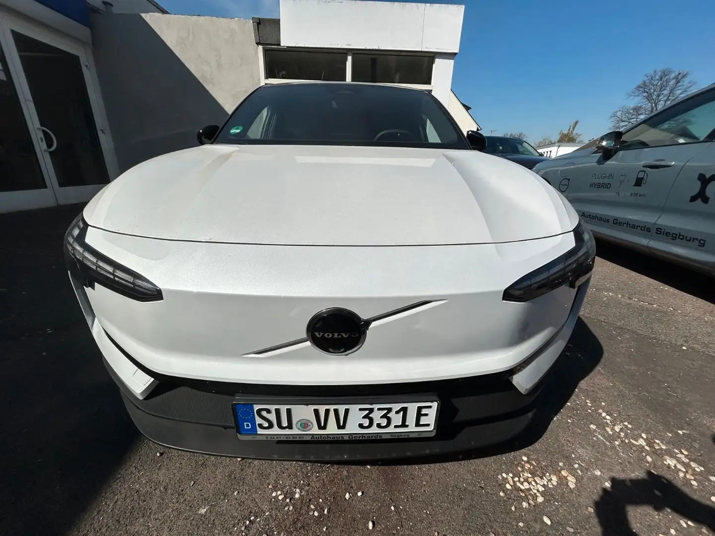 Volvo EX30 Twin Motor Performance AWD Ultra Weiß - 2