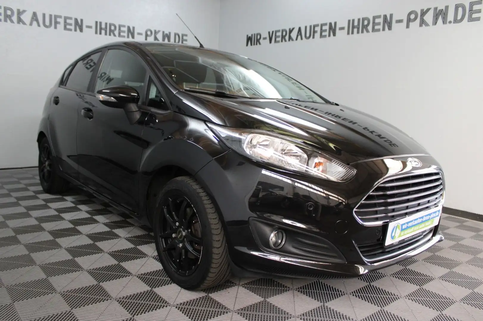 Ford Fiesta Sync 1.5 TDCI Edition TÜV NEU 8xRäder Noir - 1