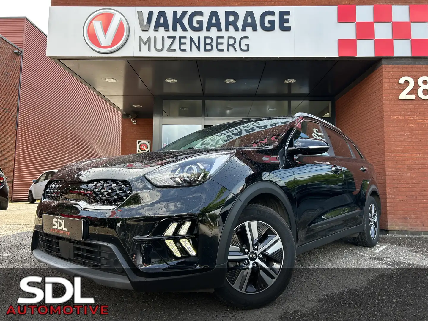 Kia Niro 1.6 GDi Hybrid DynamicLine // KEYLESS // ADAPTIV C Zwart - 1