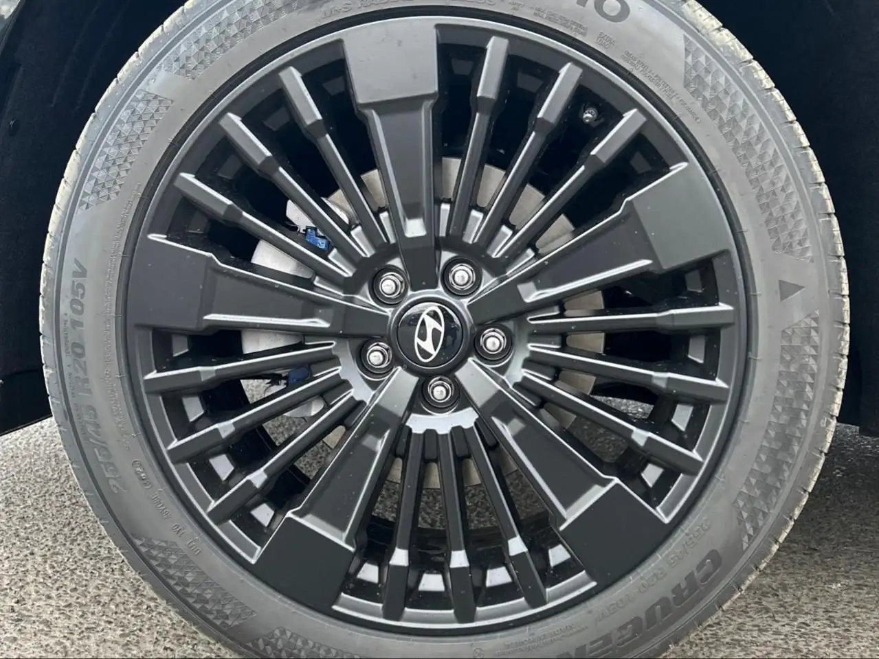 Hyundai SANTA FE снимка Hyundai SANTA FE