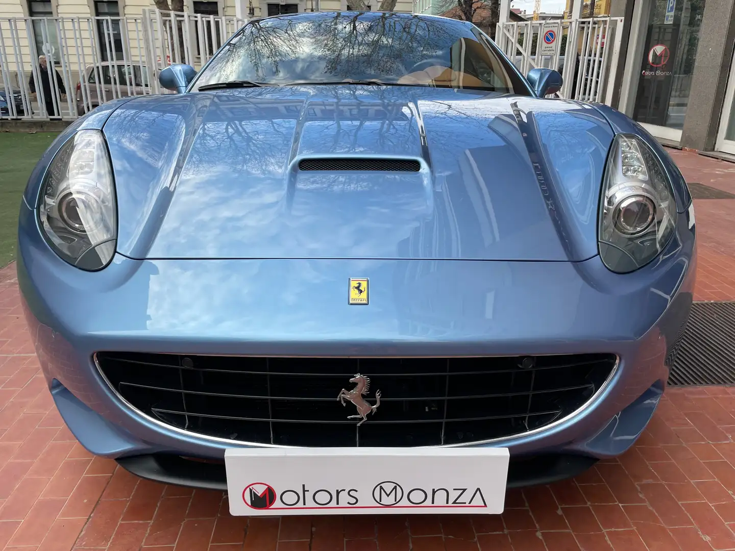 Ferrari California 4.3 dct- 460CV - V8 aspirato 30000 km Blu/Azzurro - 1