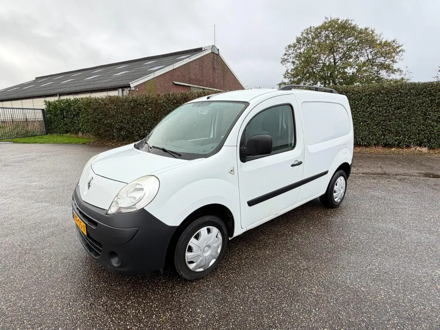 Renault Kangoo Express 1.6 BENZINE - GRIJS KENTEKEN - MARGE Wit - 2