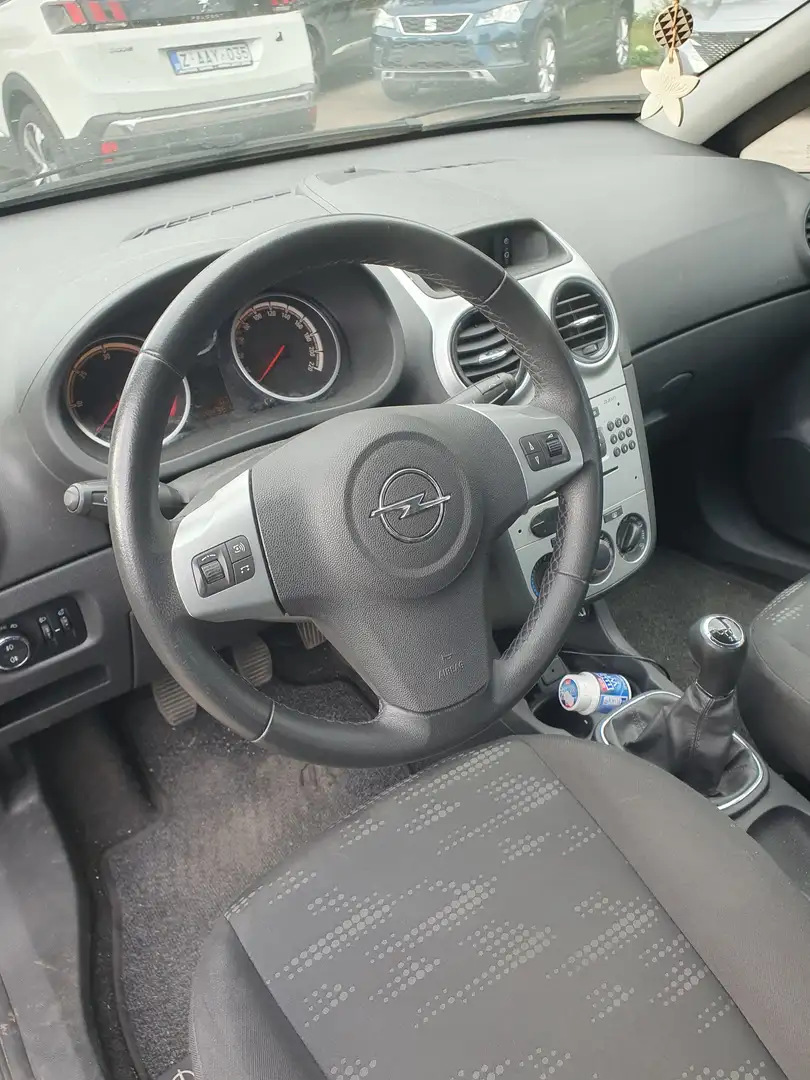 Opel Corsa Corsa 1.3 CDTi ECOTEC Black Edition - 2