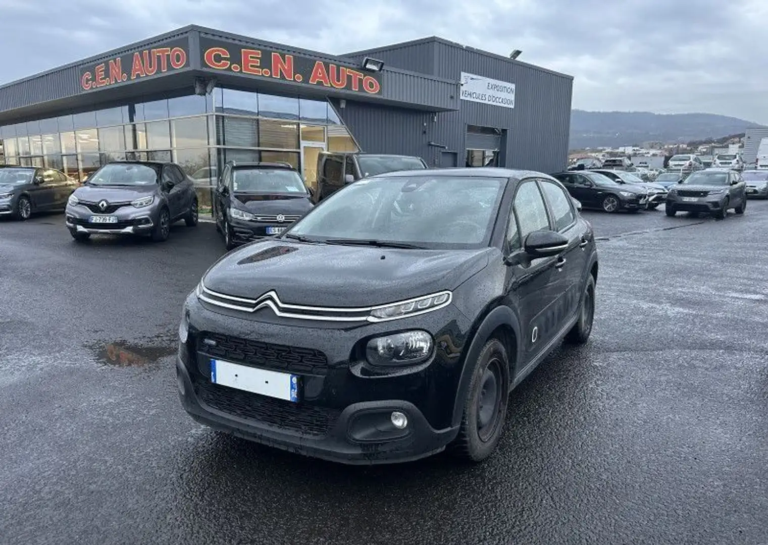 Citroen C3 PURETECH 82CH SHINE Noir - 1