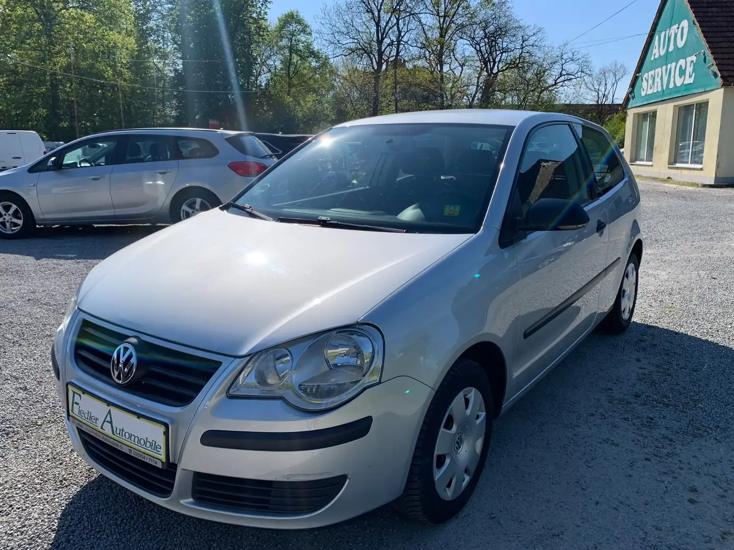 Volkswagen Polo 1.4 / Klima / Tüv 07.26 / Service neu Silber - 1