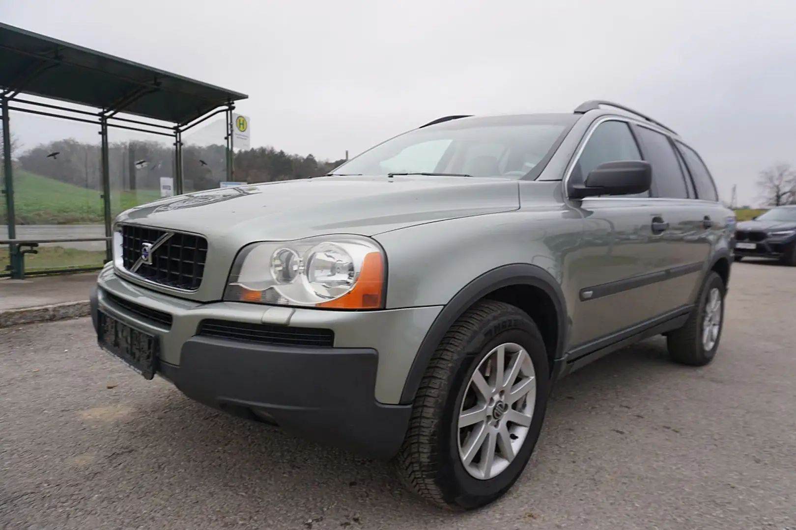 Volvo XC90 D5 Kinetic Geartronic AWD Gris - 2