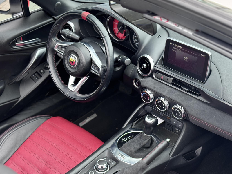 Abarth 124 Spider 1.4 MultiAir Turbo Abarth | Navigatie | Stoelverwa — photo 18