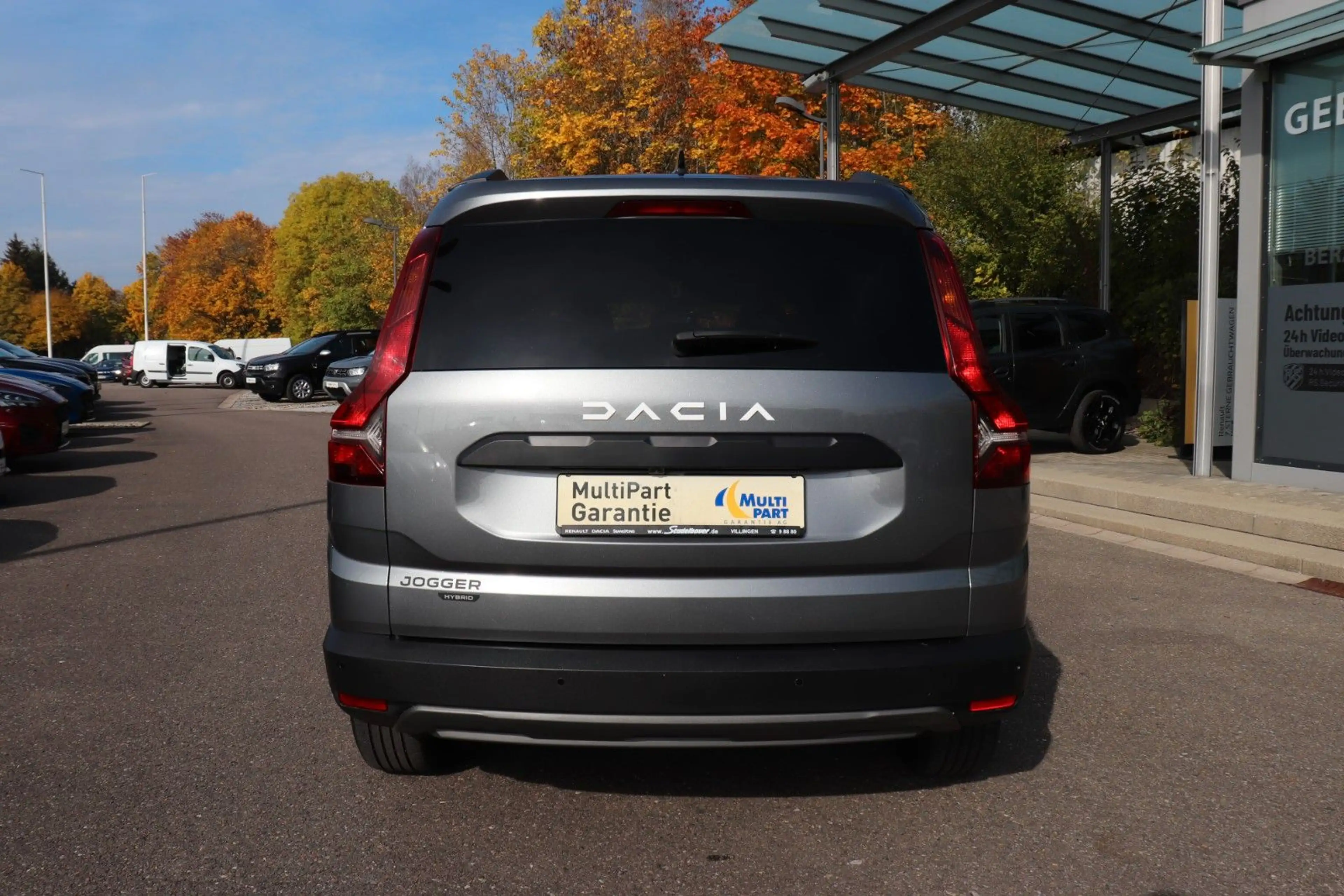 Dacia Jogger Extreme 1.6 Hybrid 140, 7-Sitzer, Komfort — photo 4