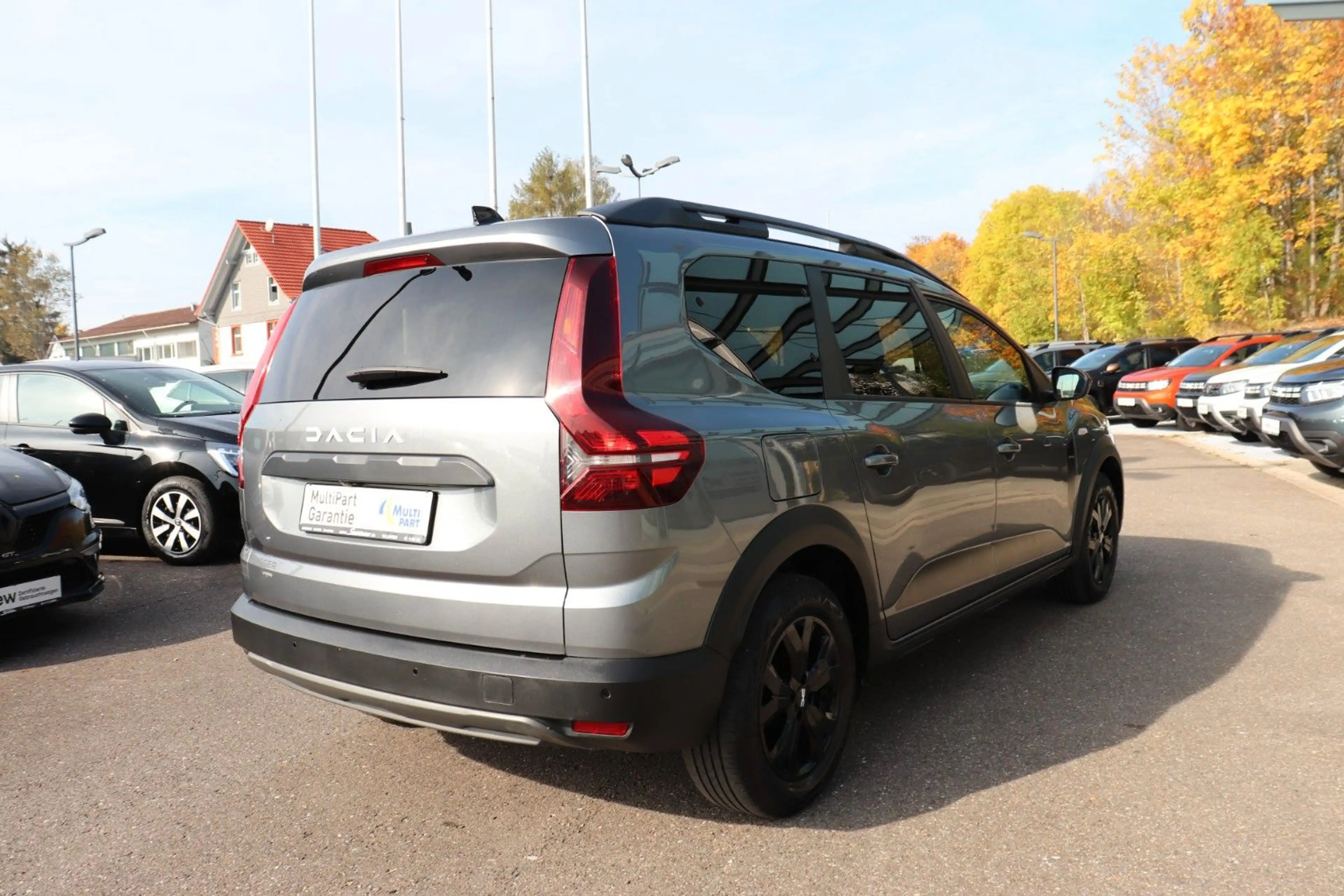 Dacia Jogger Extreme 1.6 Hybrid 140, 7-Sitzer, Komfort — photo 5