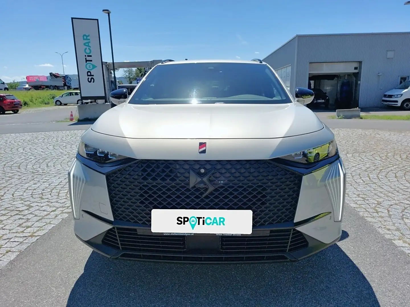 DS Automobiles DS 7 Crossback DS7 HDI130EAT PLINE+ Grau - 2