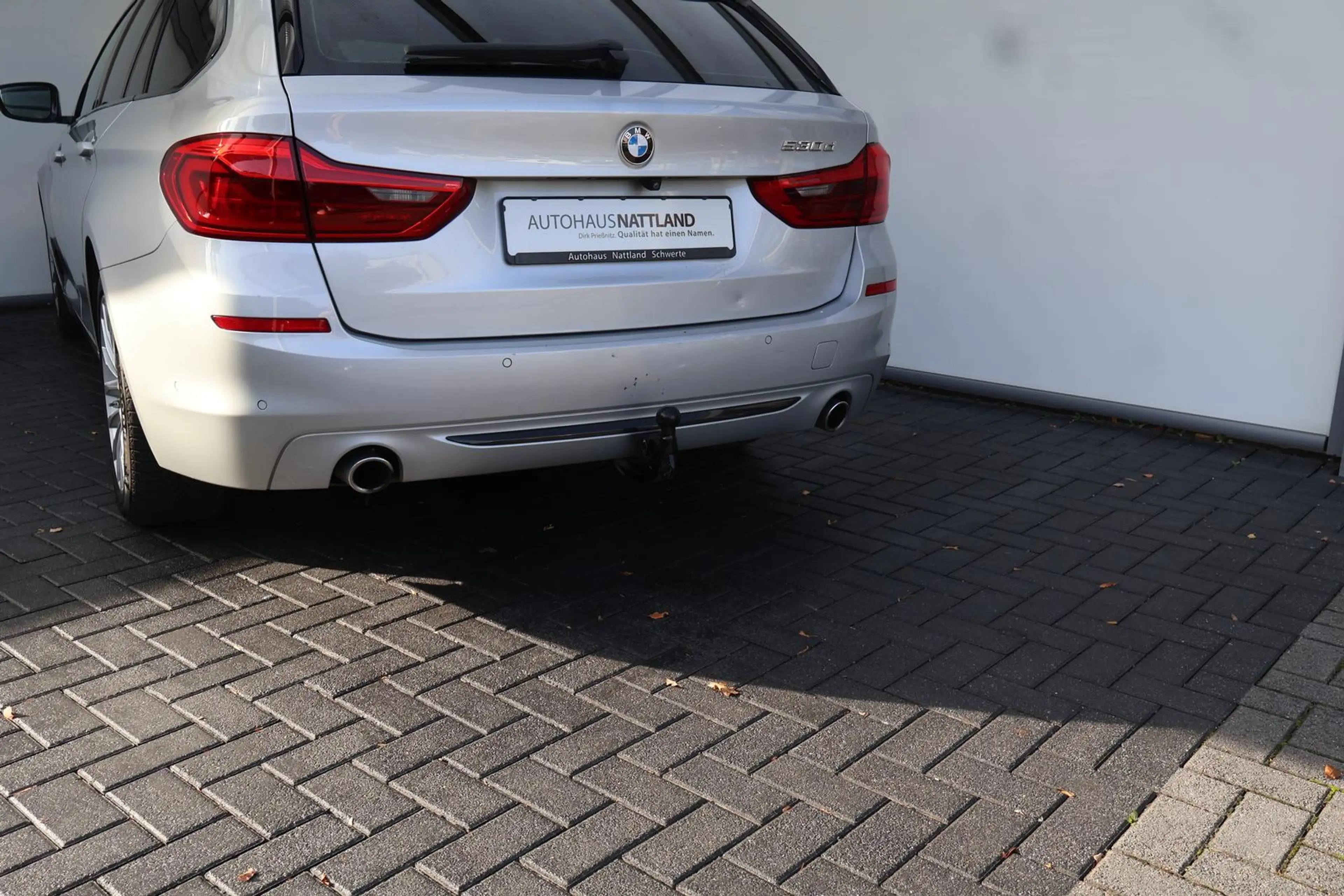 BMW 530 d Touring Luxury Line HuD Pano LED AHK Navi — photo 6