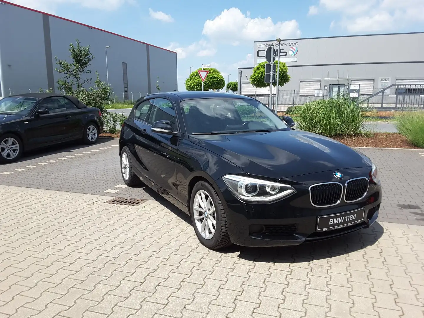 BMW 118 d, 3-trg. Leder,Navi,Klima,Alu,Xenon,PDC,Blue Schwarz - 2