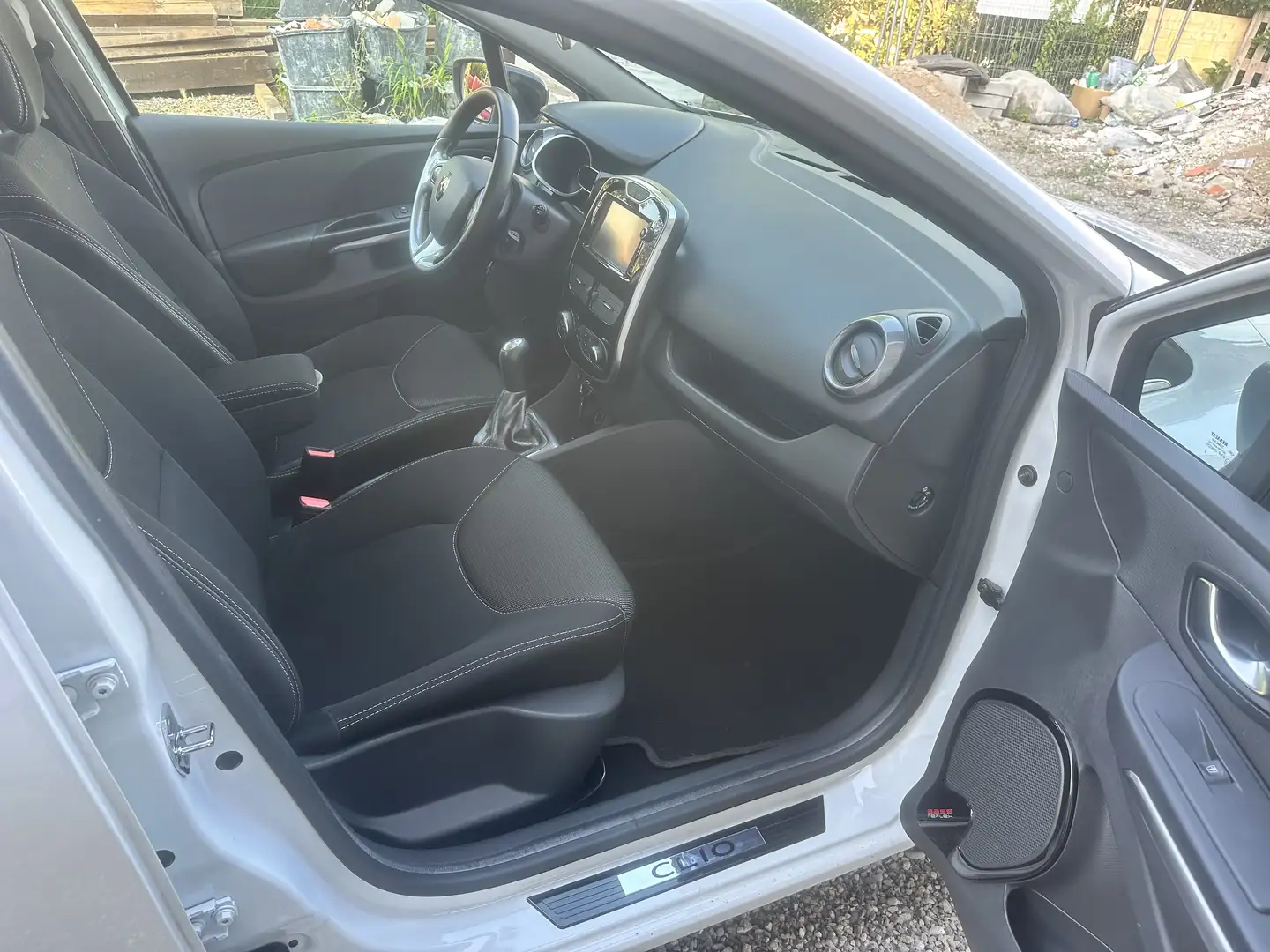 Renault Clio 5p 1.2 bnz/ frizione e cinghia fatte da poco Bianco - 2