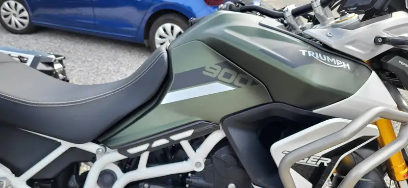 Triumph Tiger 900 - foto 6