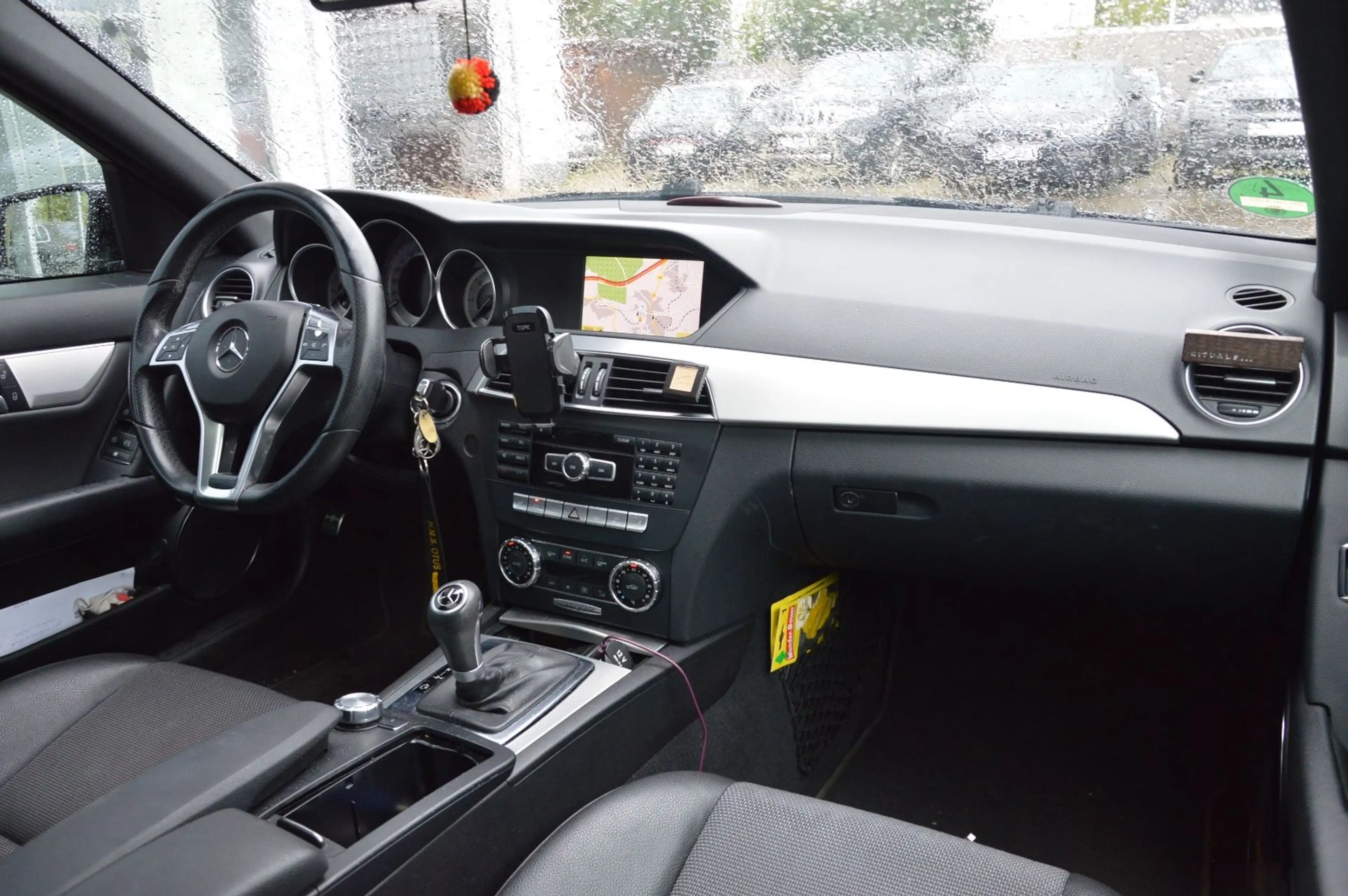 Mercedes-Benz C 220 *AMG*PANO*STANDHEIZUNG*NAVI*7-G*SPORTPAKET — photo 13