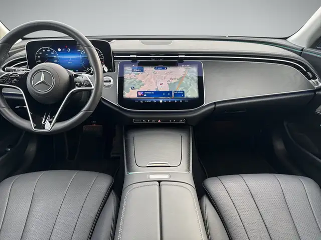 Mercedes-Benz E 300 de 4MATIC T-Modell All-Terrain mit EQ Hybrid Ansicht 9