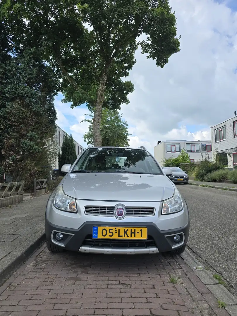 Fiat Sedici 1.6-16V Emotion Срібний - 1