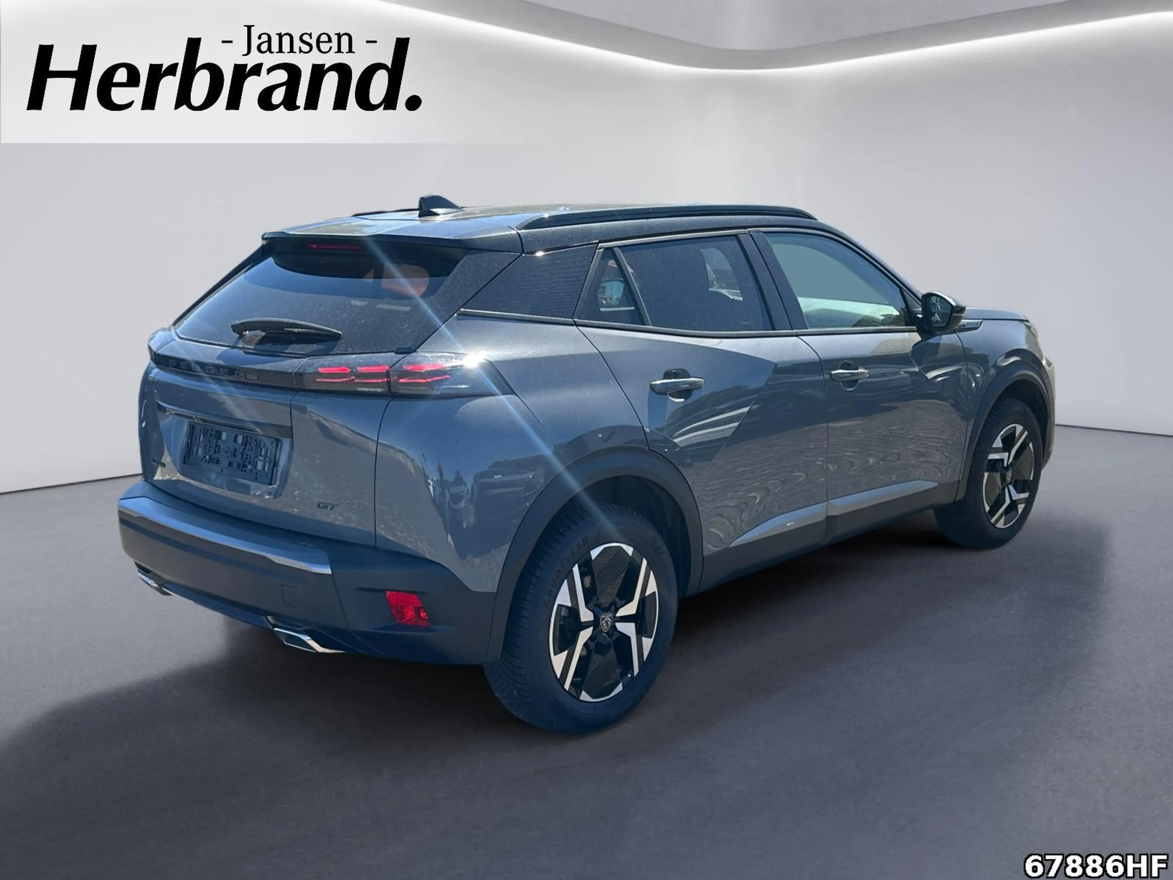 Peugeot 2008 GT — photo 3