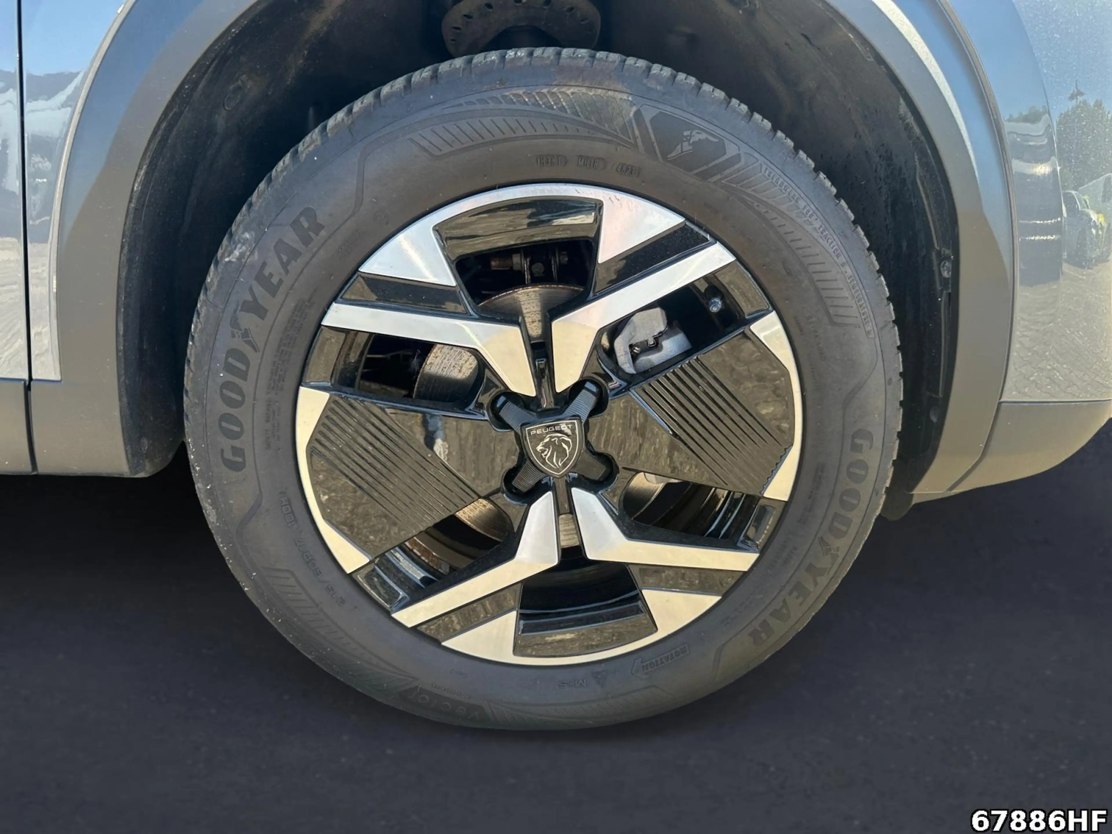 Peugeot 2008 GT — photo 5
