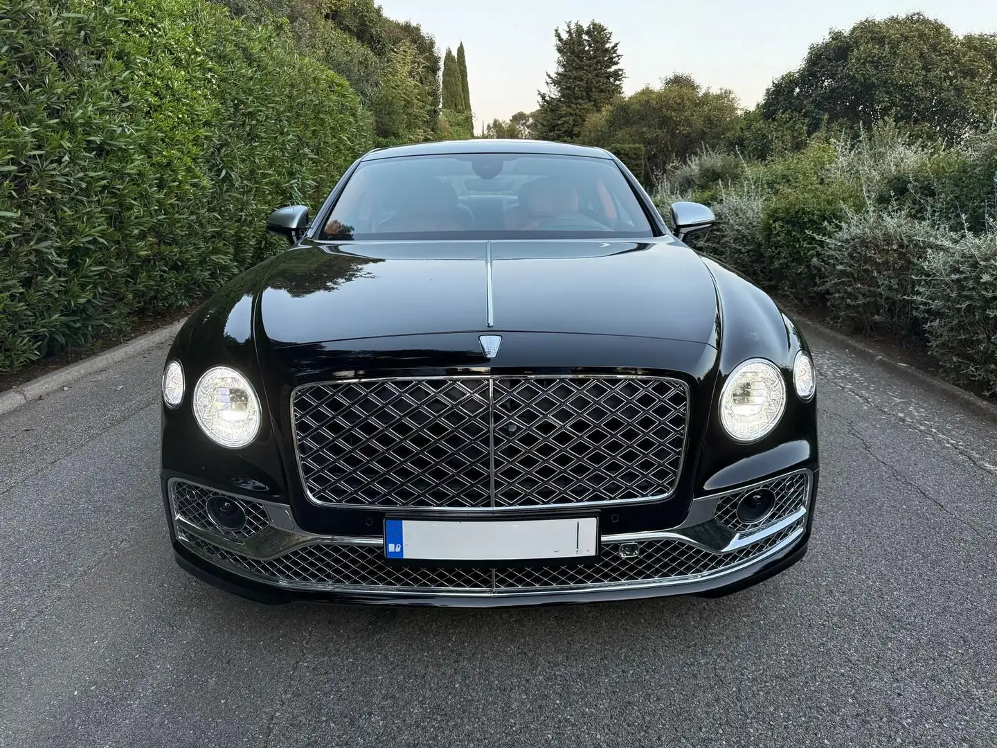 Bentley Flying Spur W12 Mullinier Black - 2