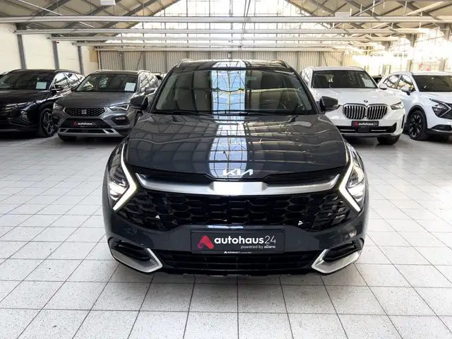 Kia Sportage view 2
