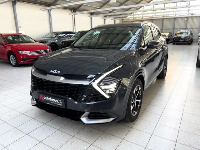 Kia Sportage view 3