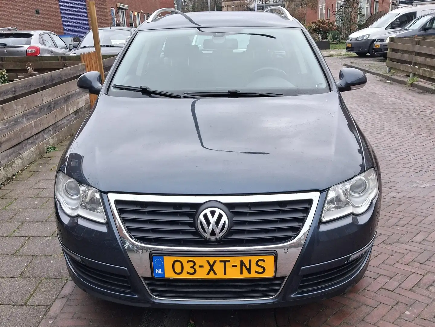 Volkswagen Passat Passat 2.0 FSI Comfortl.Bns Blauw - 2