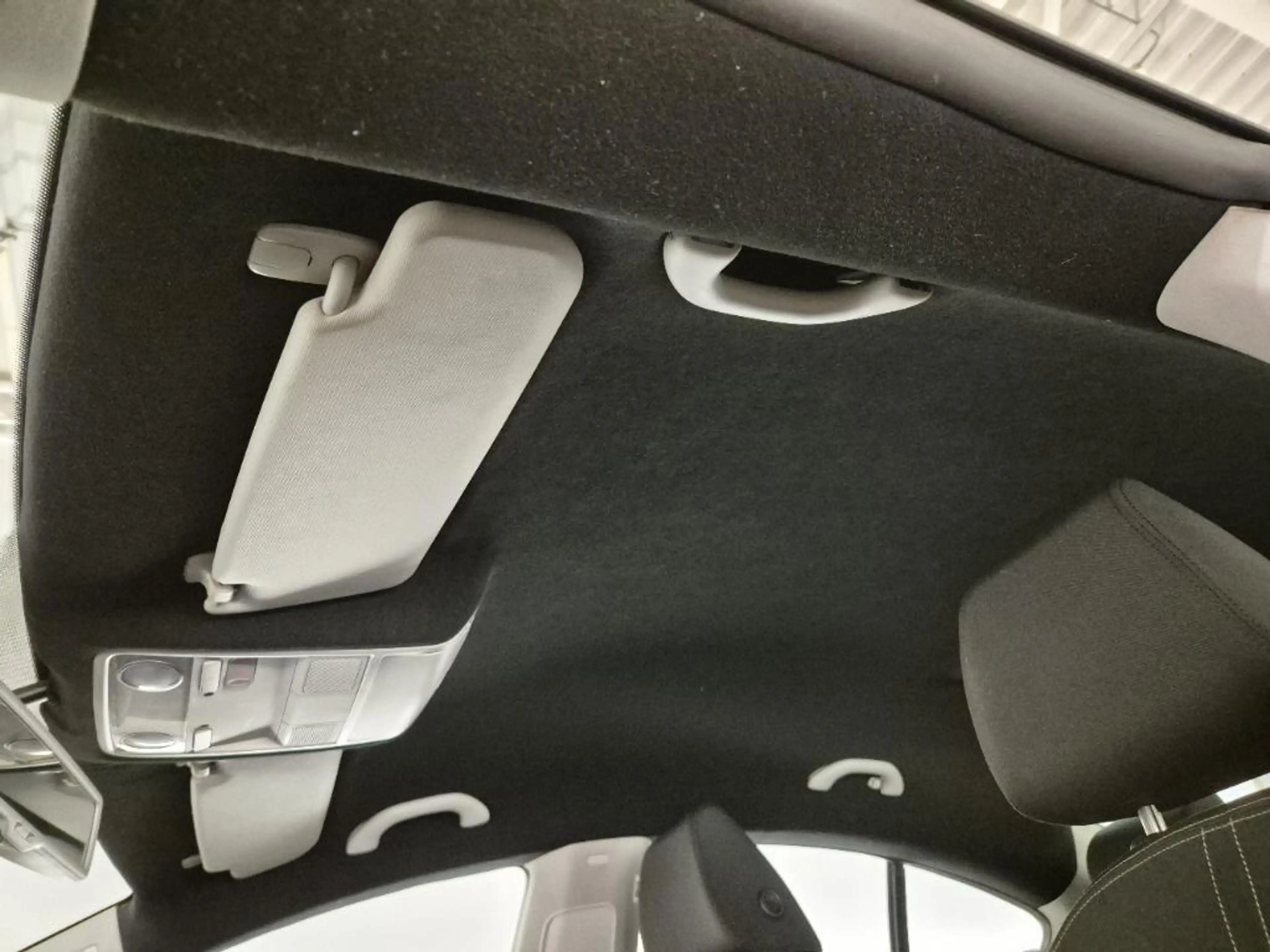 Volkswagen Passat CC 1.8 TSI 4p. — photo 17