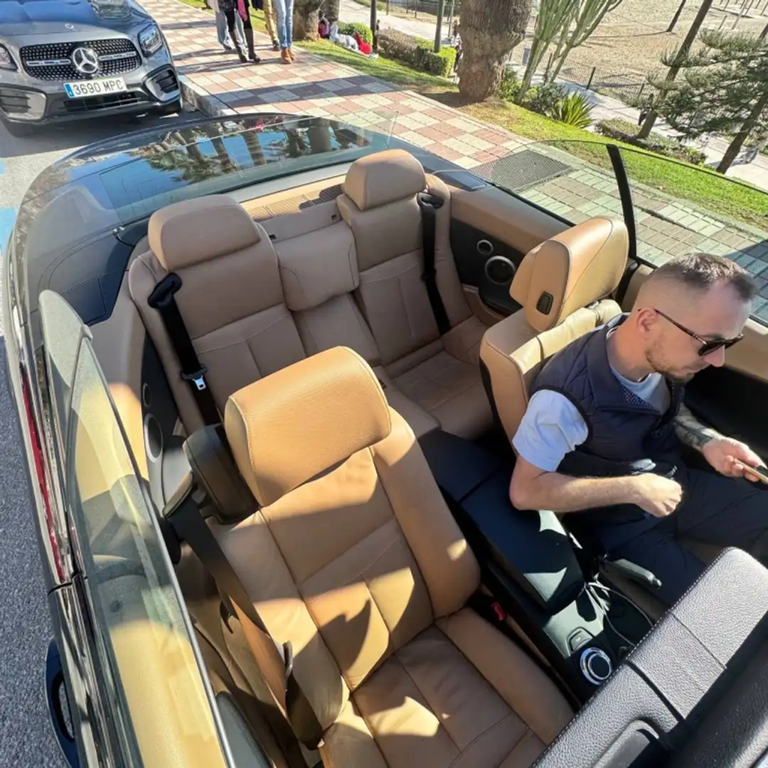 BMW 635 635dA Cabrio Noir - 2