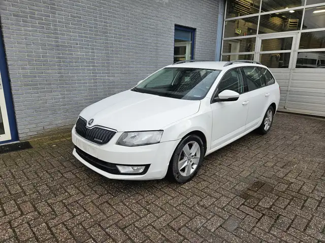Skoda Octavia Combi 1.6 TDI Greenline Businessline