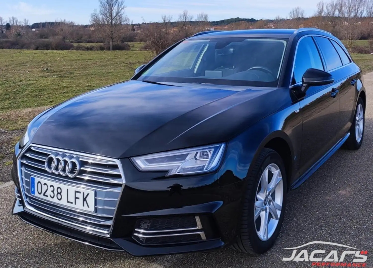 Audi A4 Avant 2.0 TDI 110kW(150CV) sport edition Schwarz - 1
