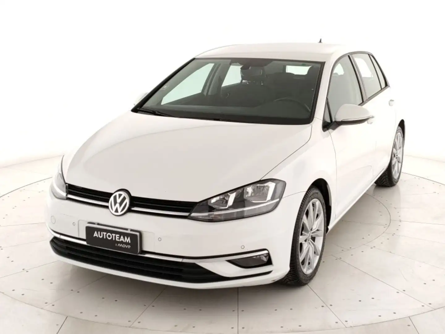 Volkswagen Golf 5p 1.6 tdi Executive 115cv Bianco - 1