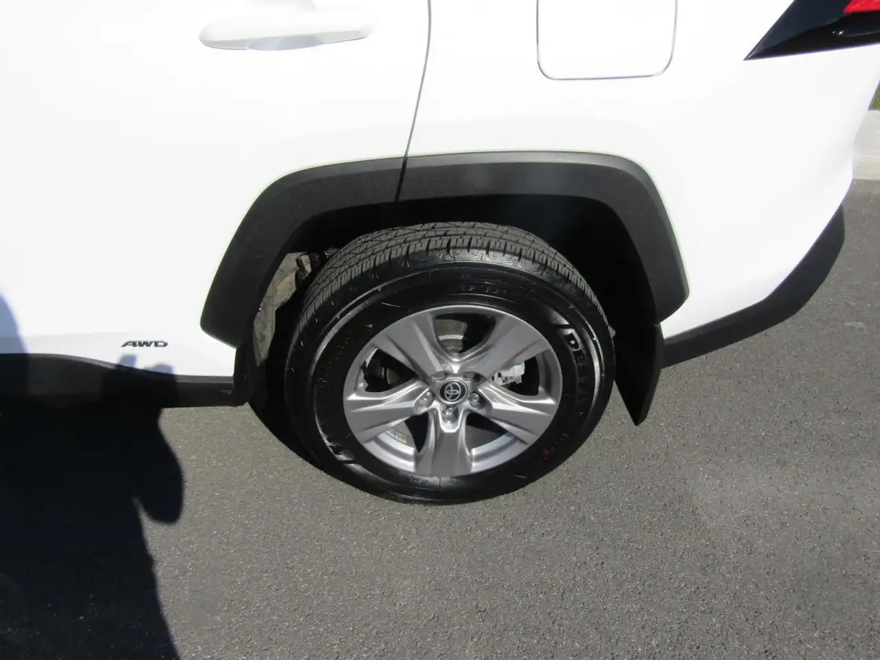 Toyota RAV 4 снимка Toyota RAV 4