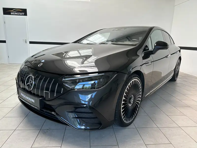 MERCEDES-BENZ Eqe