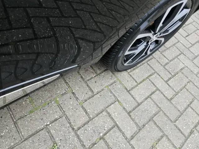 Renault Clio view 6
