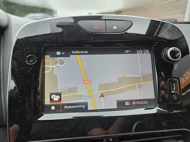 Renault Clio view 13