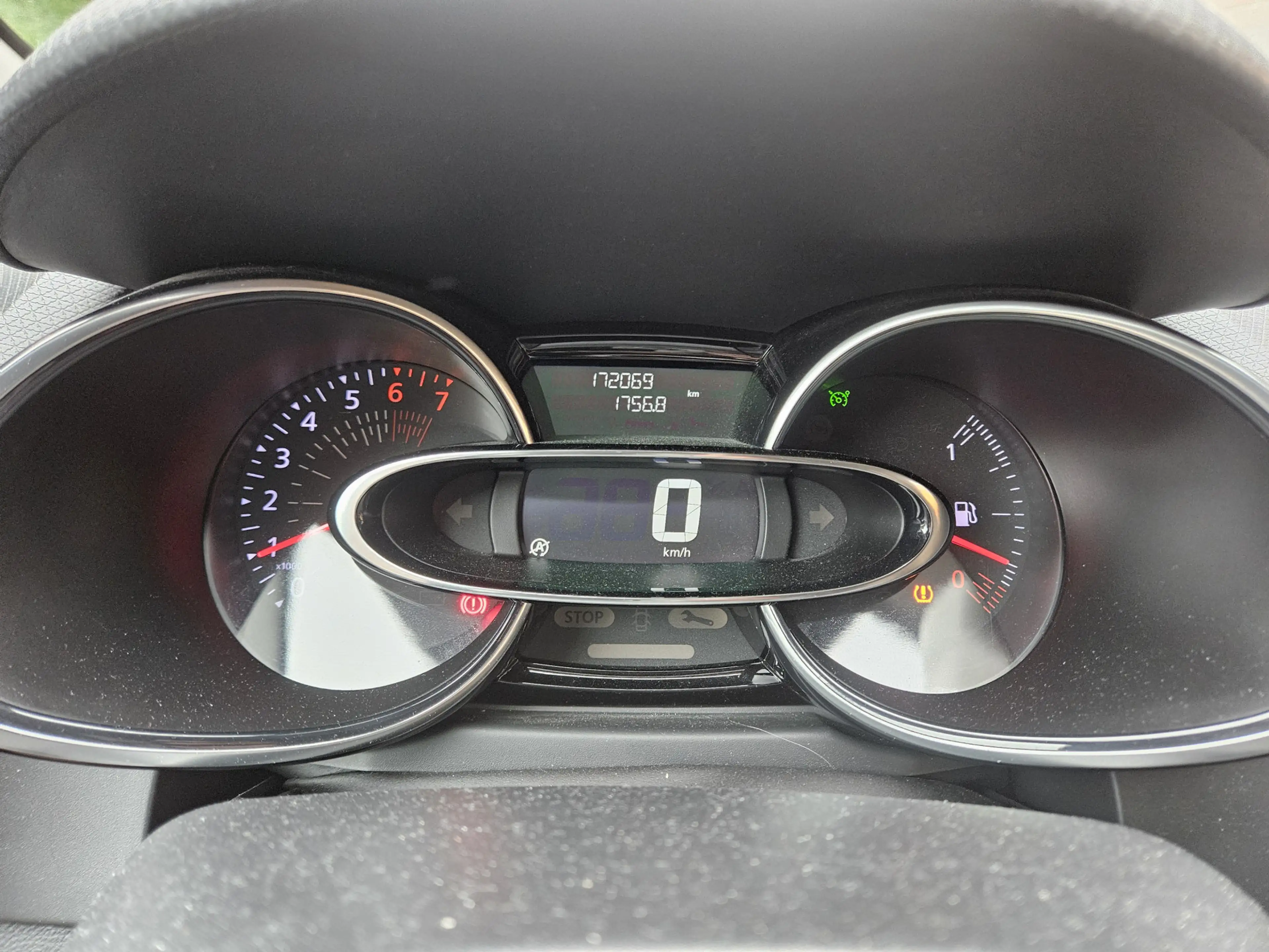 Renault Clio Estate 0.9 TCe Intens — photo 10