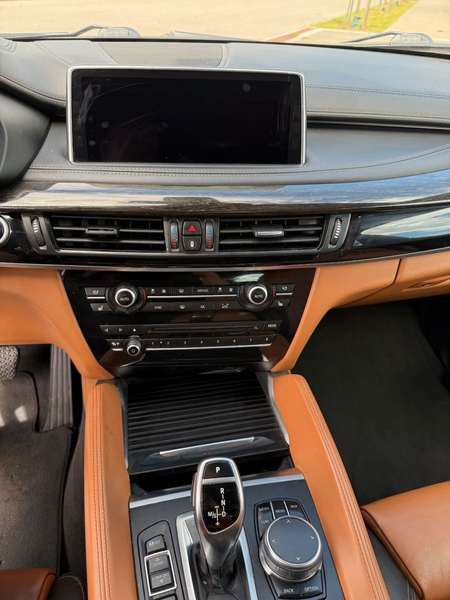 BMW X6 xDrive 40 d M Paket — photo 12