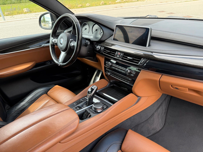 BMW X6 xDrive 40 d M Paket — photo 10