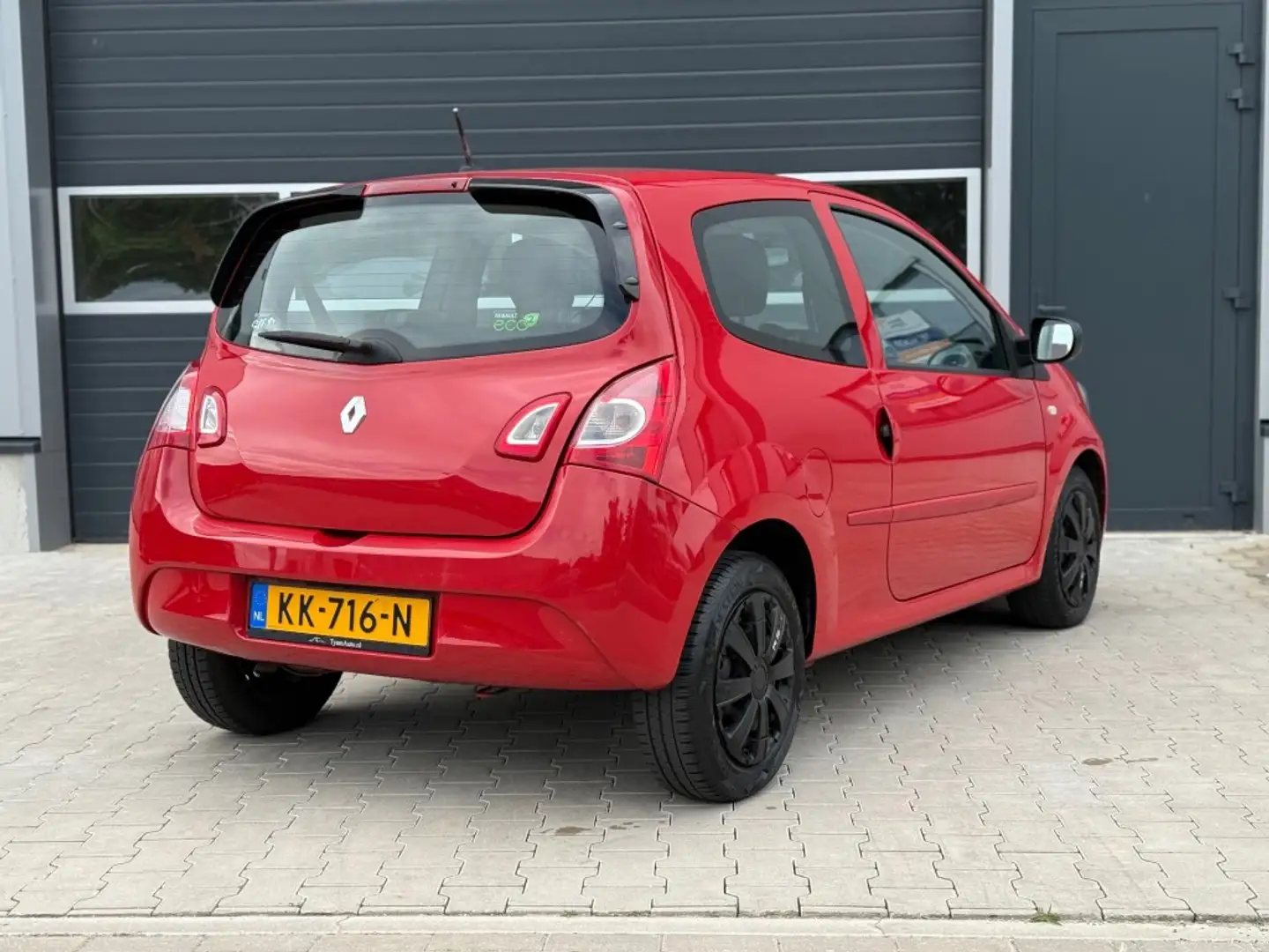 Renault Twingo 1.2 16V ACCES / AIRCO BT-TEL AUX USB CRUISE Rouge - 2