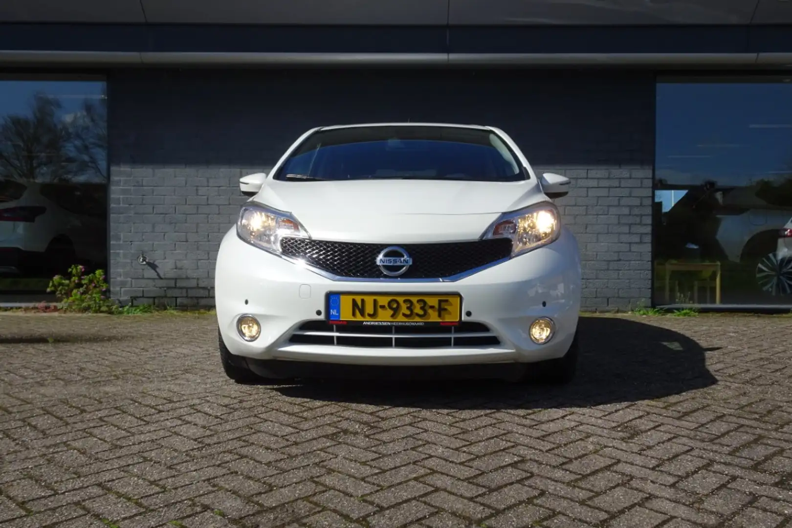 Nissan Note 1.2 98pk DIG-S CVT Connect Edition | N.A.P. | Trek White - 2