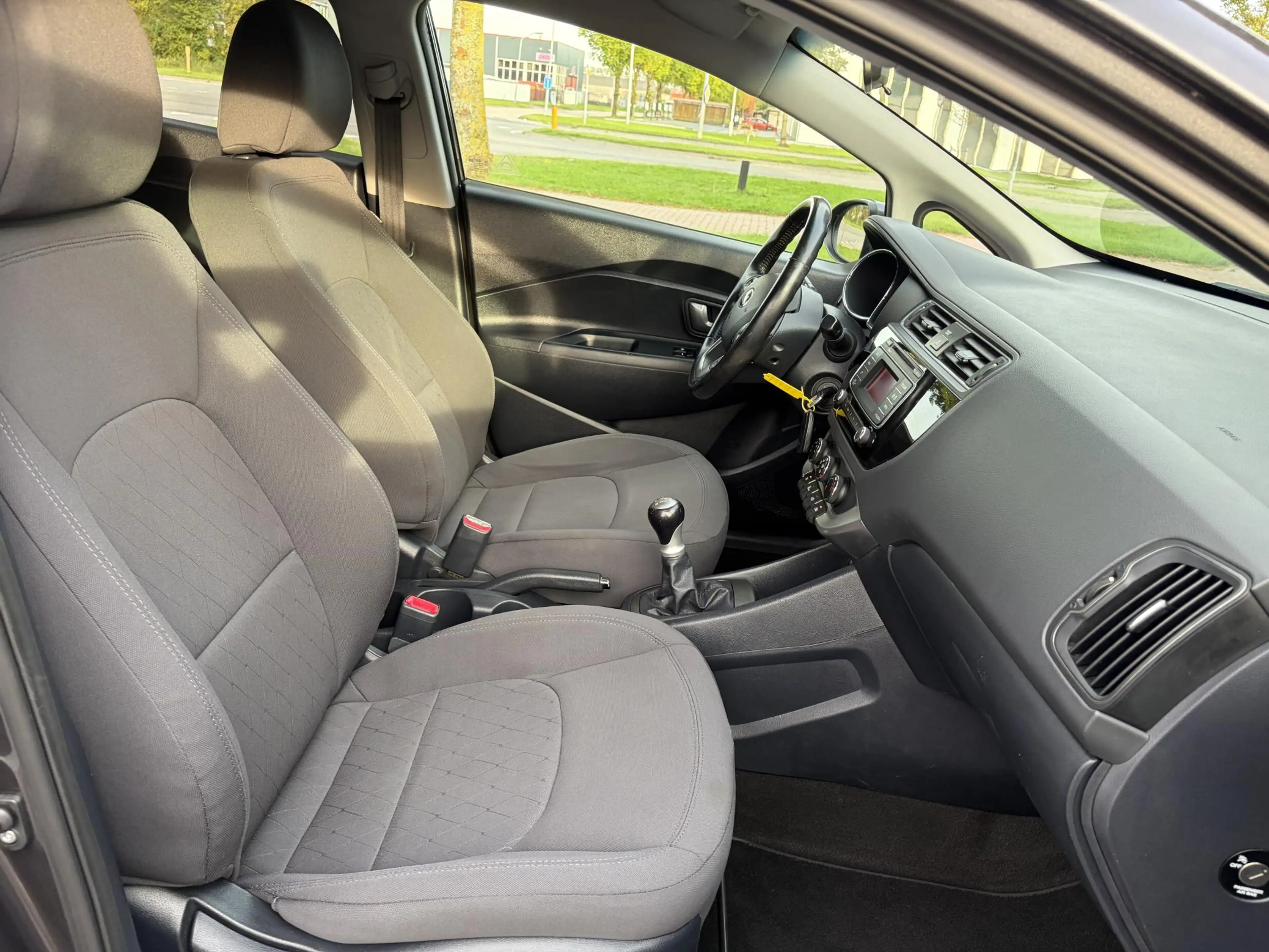 Kia Rio 1.2 CVVT DynamicLine ✓Dealer Onderhouden✓Airco✓Cru — photo 9