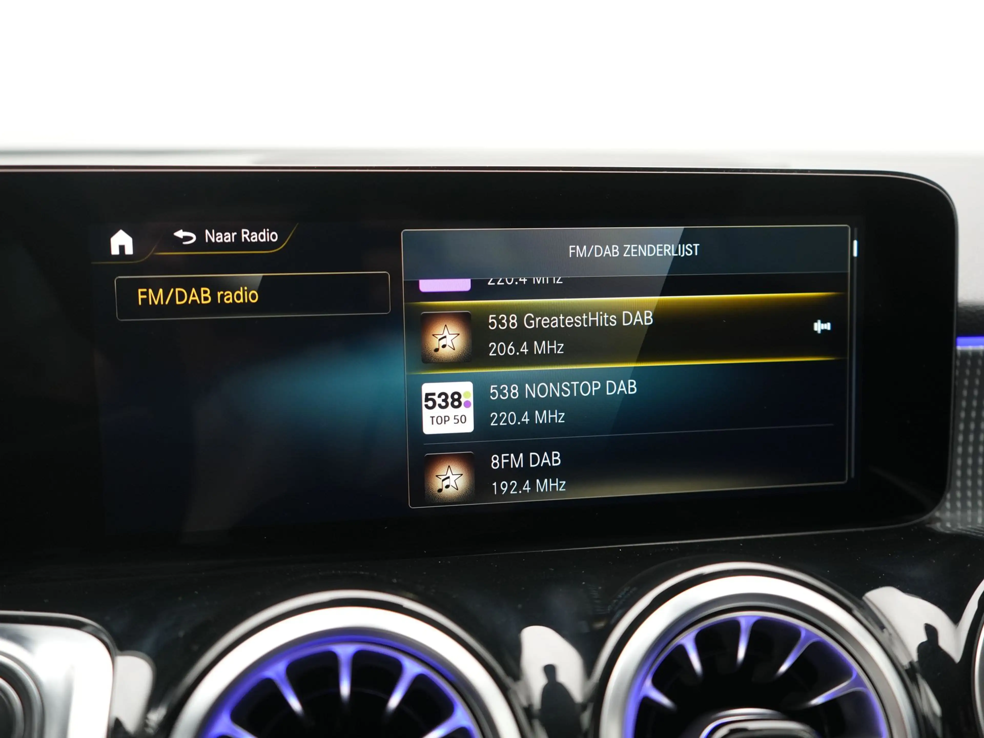Mercedes-Benz EQB 300 4MATIC Luxury Line 7p. 67 kWh 228pk Dealer O.H | S — photo 28