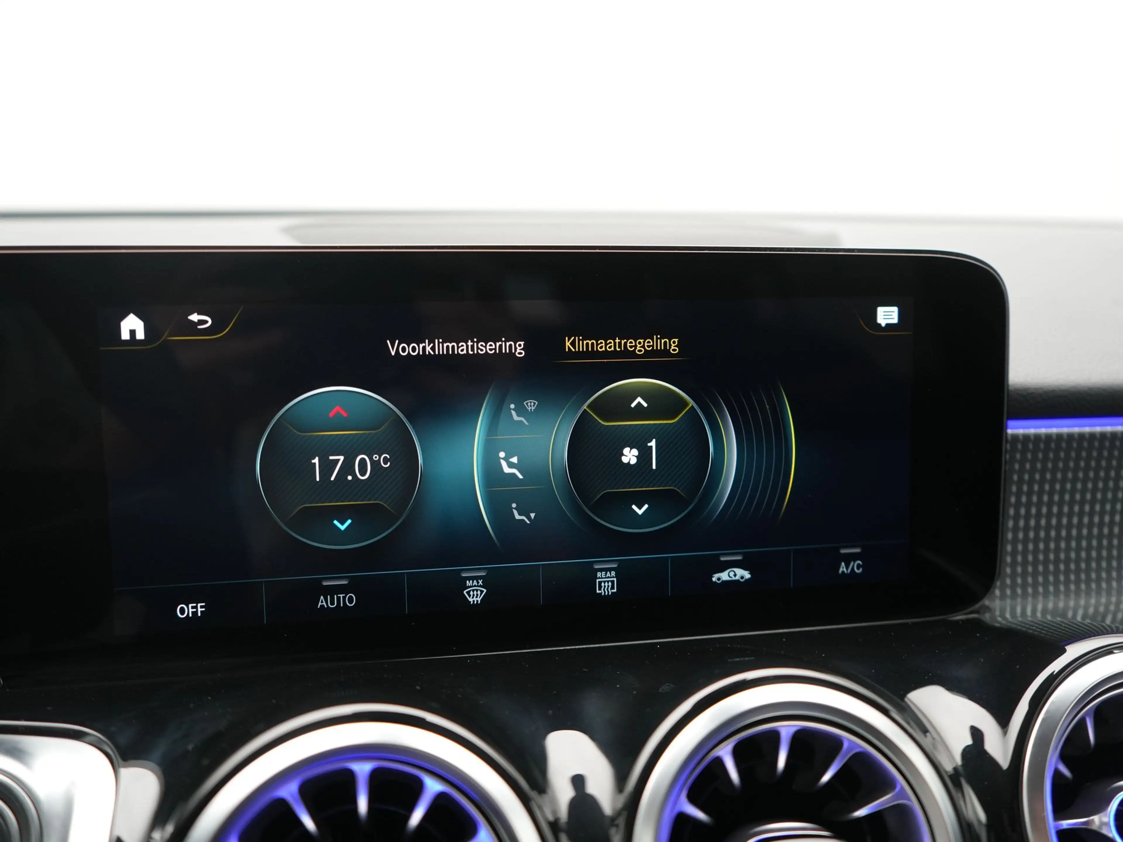 Mercedes-Benz EQB 300 4MATIC Luxury Line 7p. 67 kWh 228pk Dealer O.H | S — photo 32