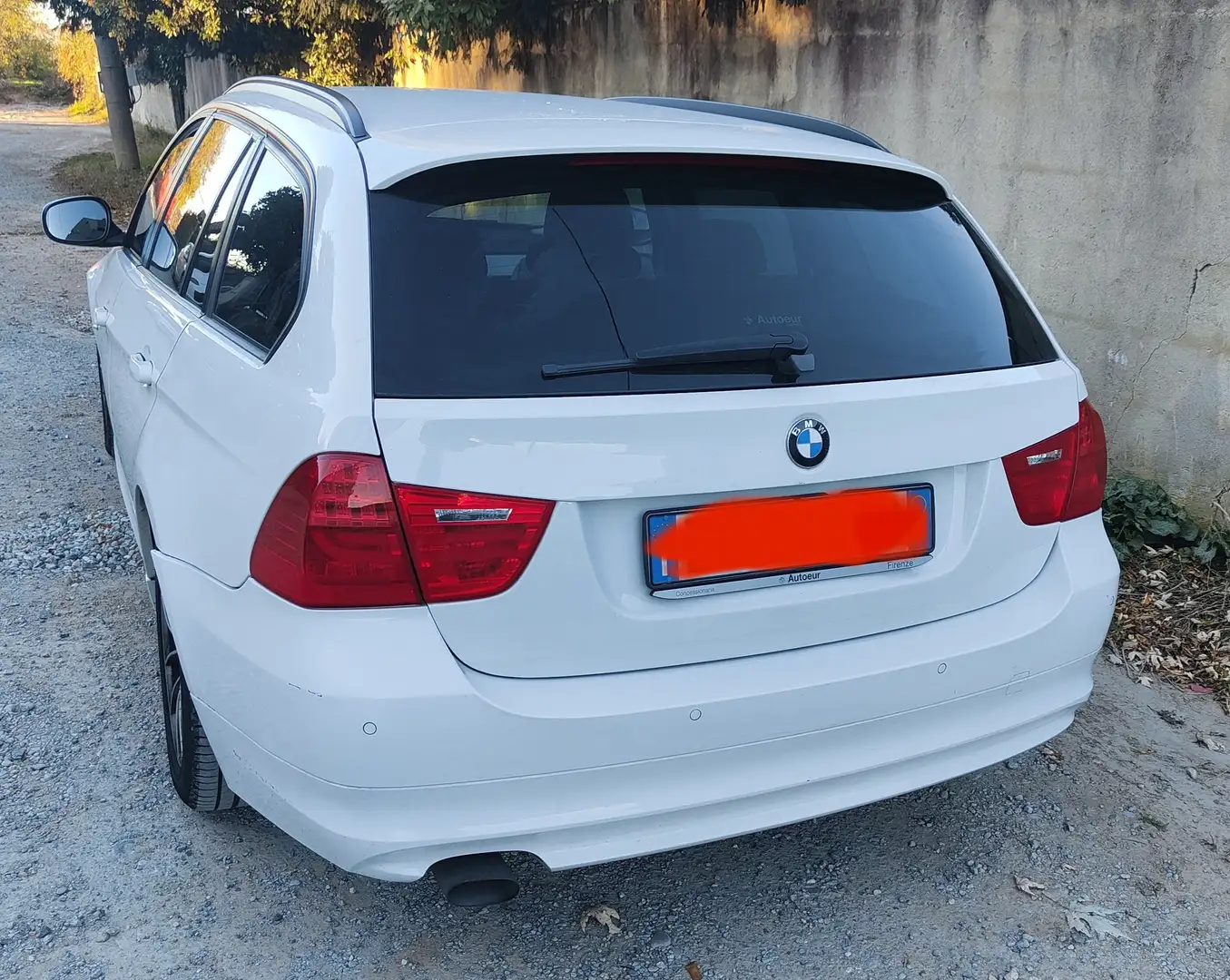 BMW 316 316d Touring 2.0 116cv Bianco - 1