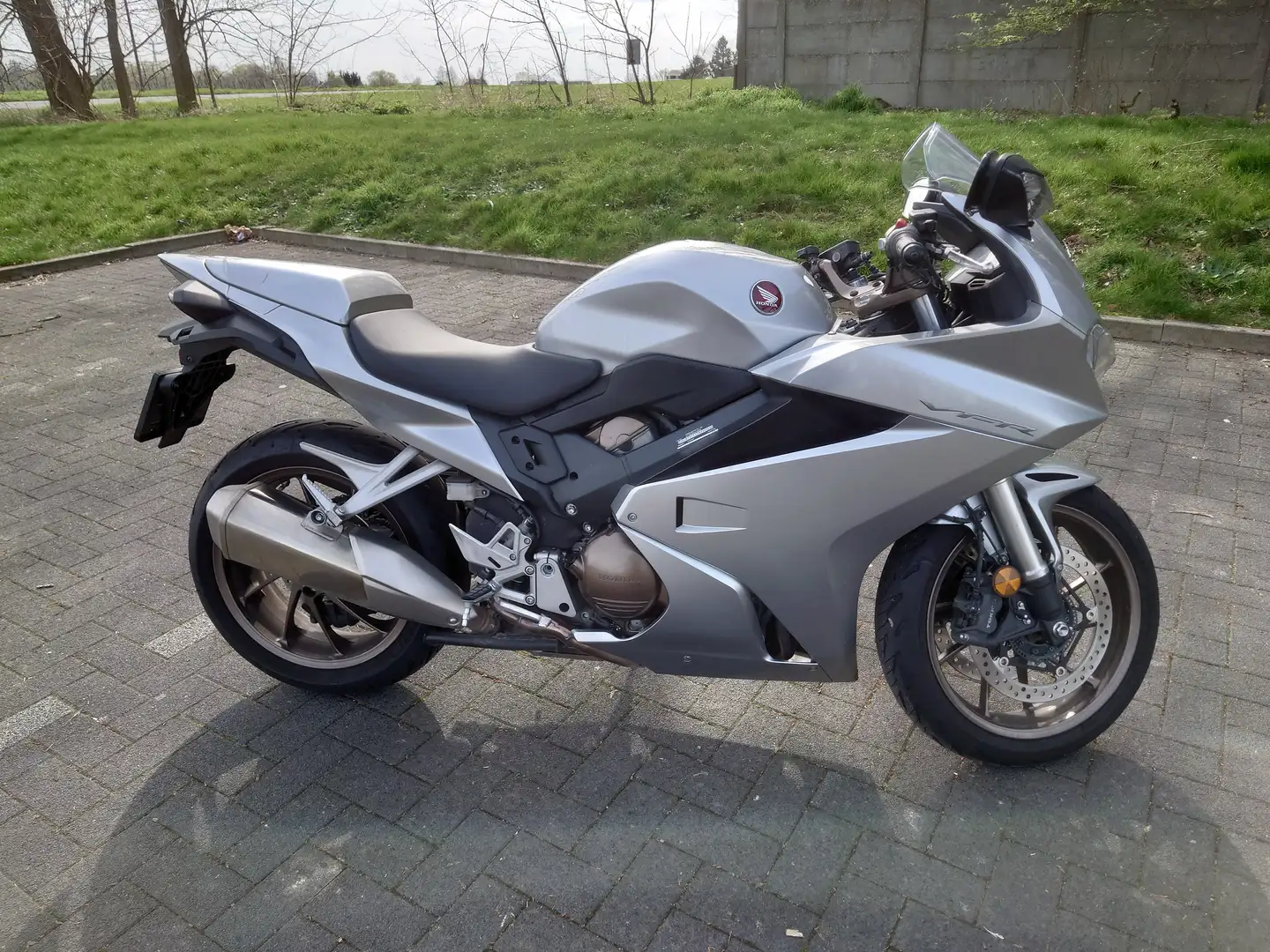 Honda VFR 800 F - 1