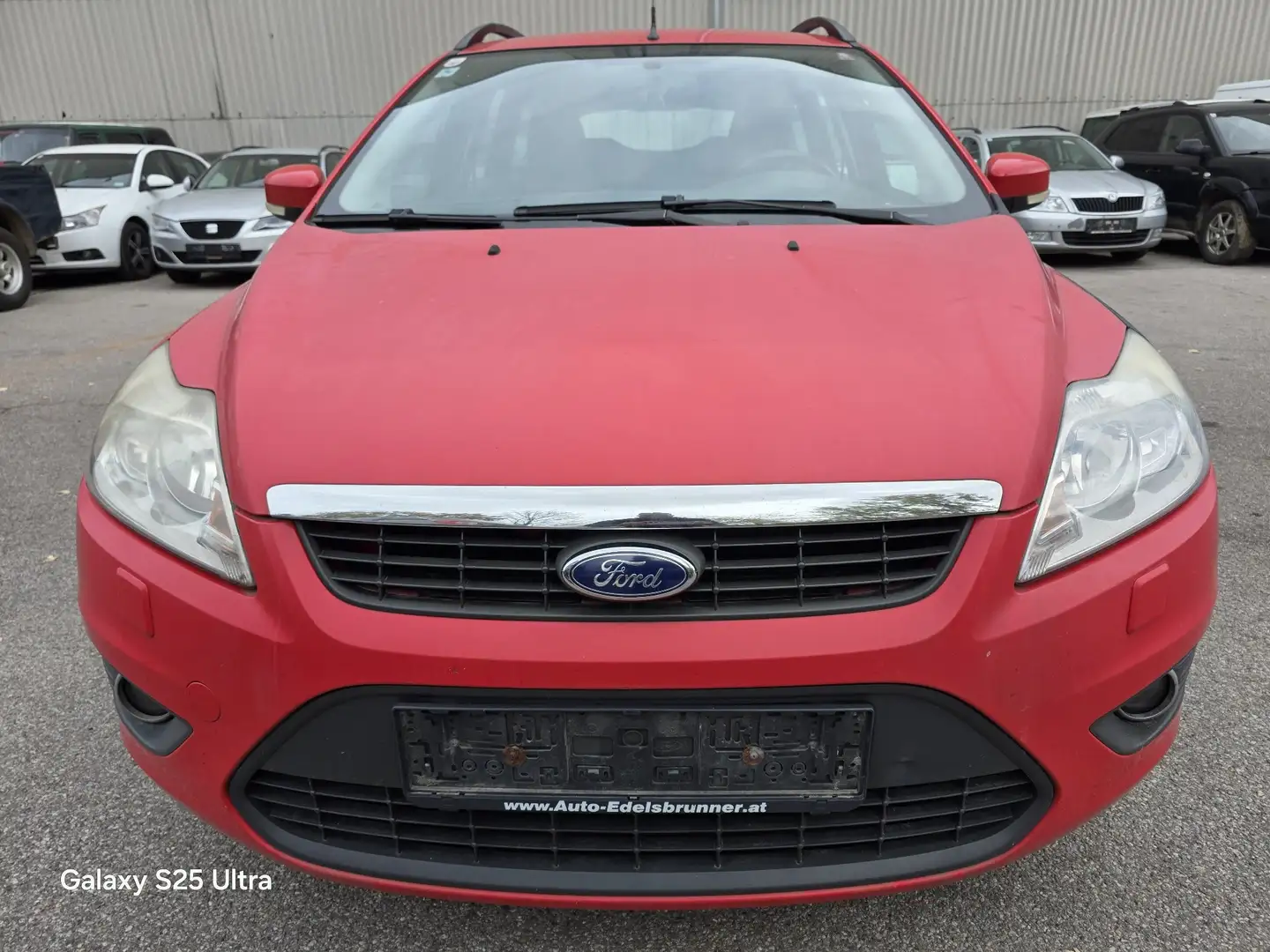 Ford Focus Turnier 1.6 TDCi DPF Concept Rot - 2
