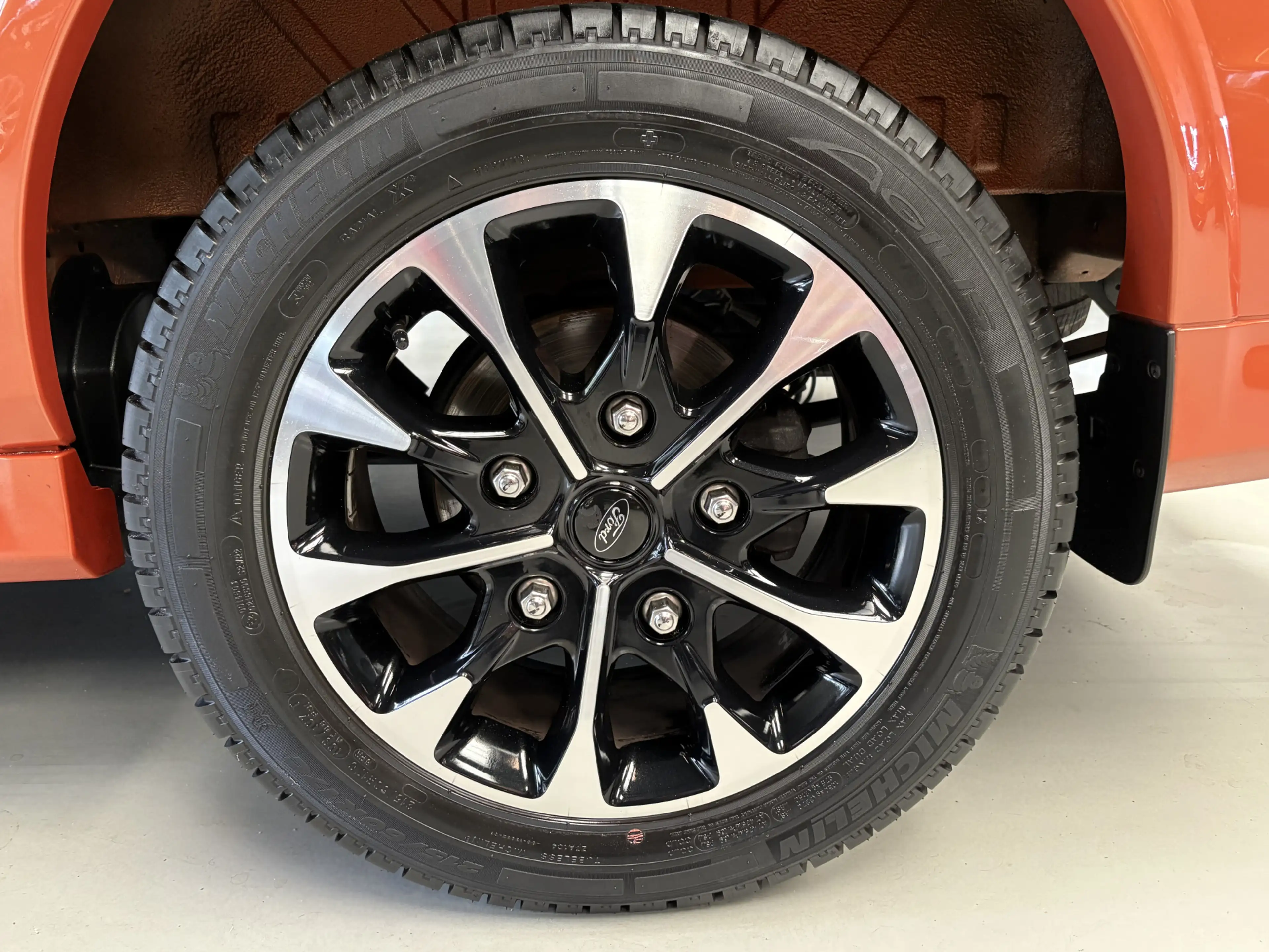 Ford Transit Custom 320 2.0 TDCI L1H1 Sport DC Camera, Cruise, PDC — photo 18