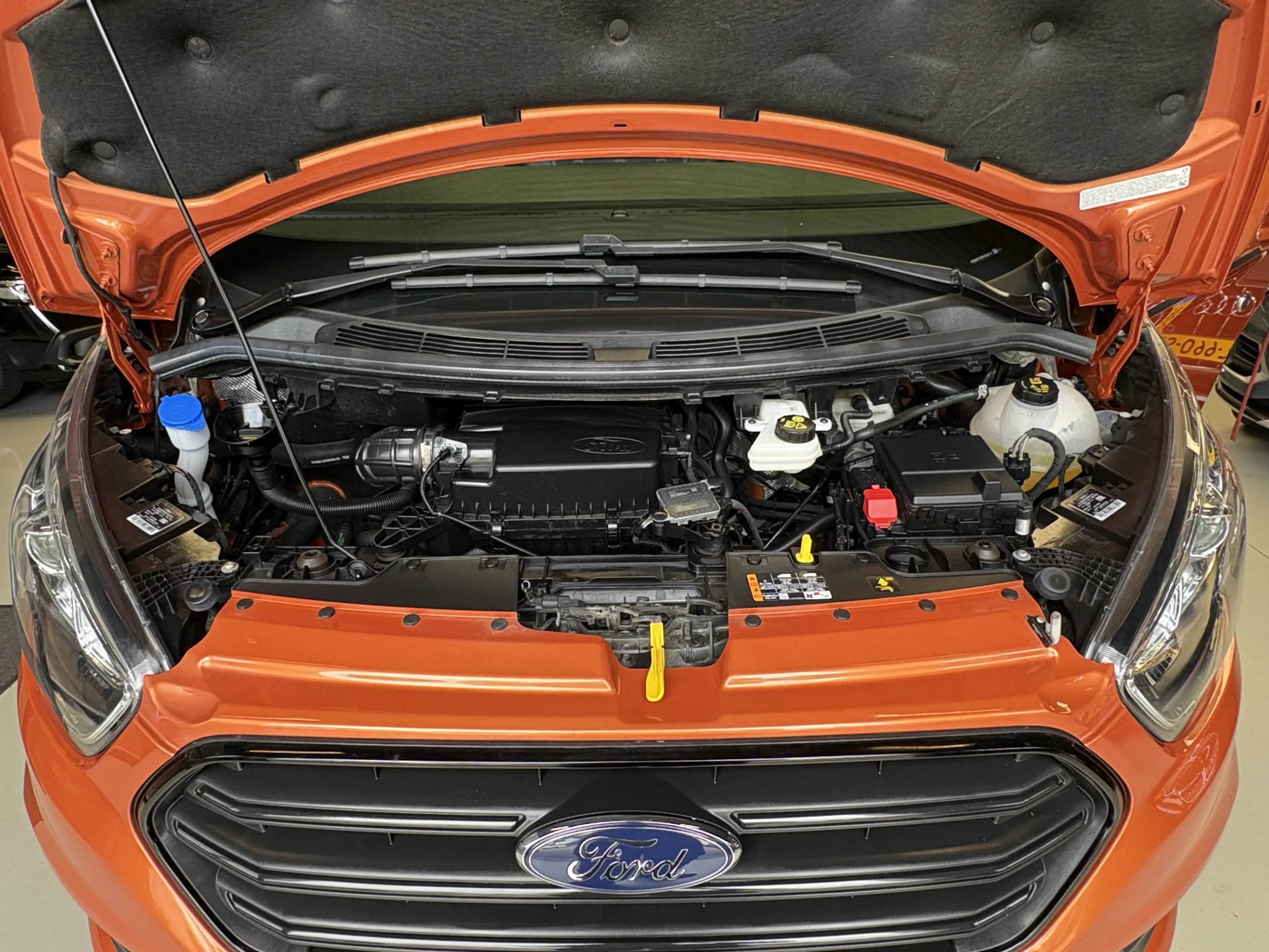 Ford Transit Custom 320 2.0 TDCI L1H1 Sport DC Camera, Cruise, PDC — photo 33