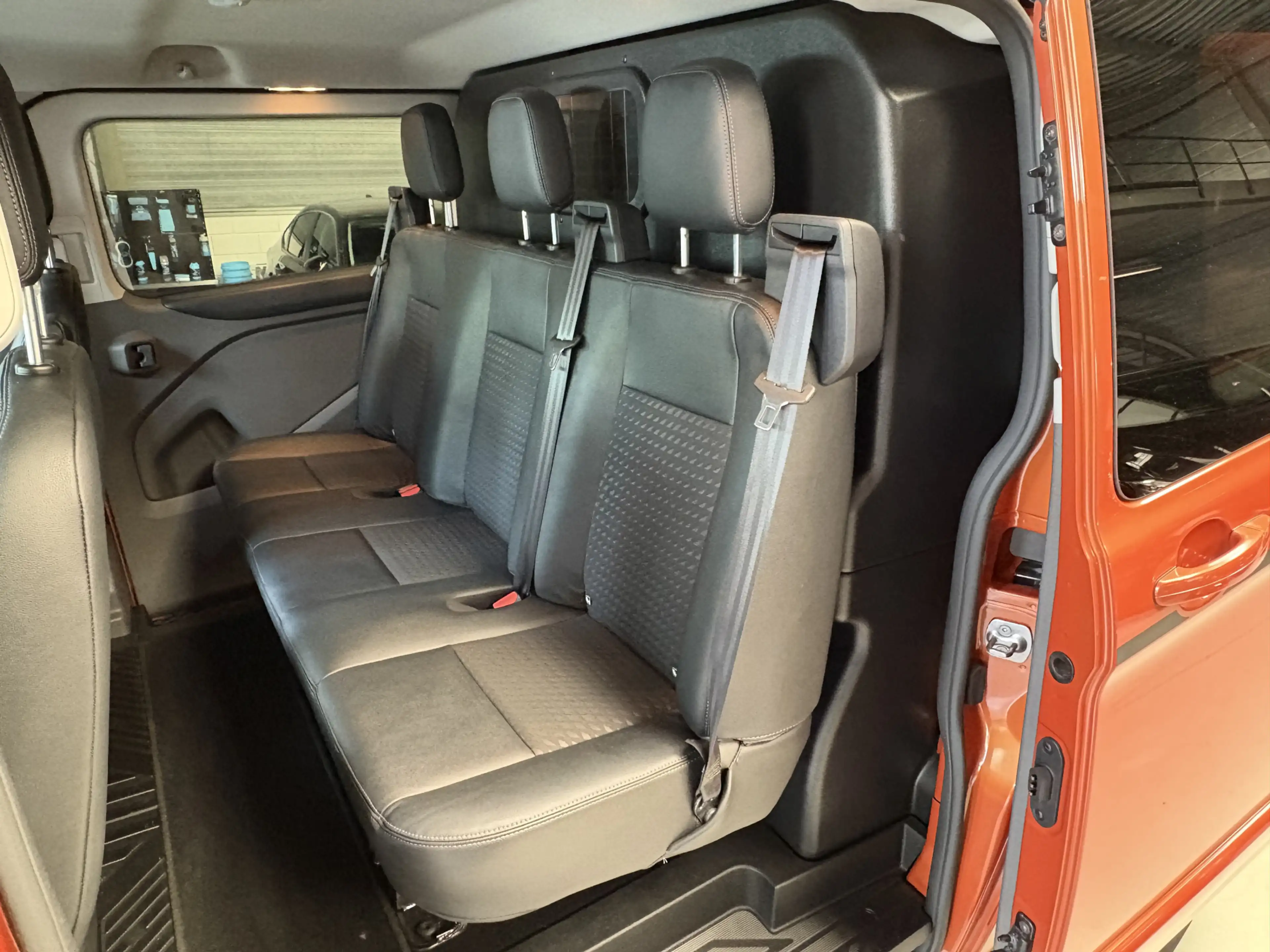 Ford Transit Custom 320 2.0 TDCI L1H1 Sport DC Camera, Cruise, PDC — photo 5